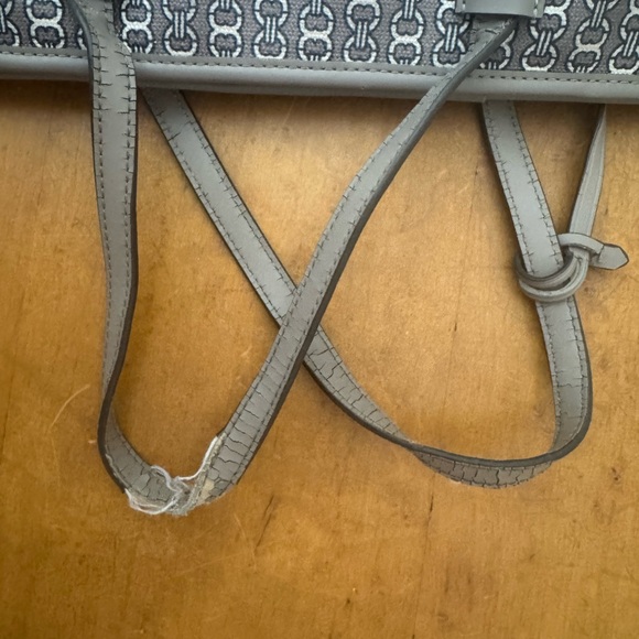 Tory Burch Gemini Tote Purse Bag Taupe/Navy with duster bag - Picture 2 of 9